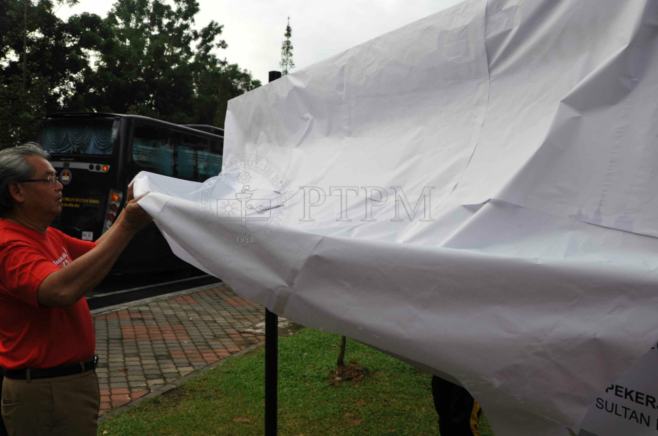 PRO 14 117 ROKOK PRO 9201